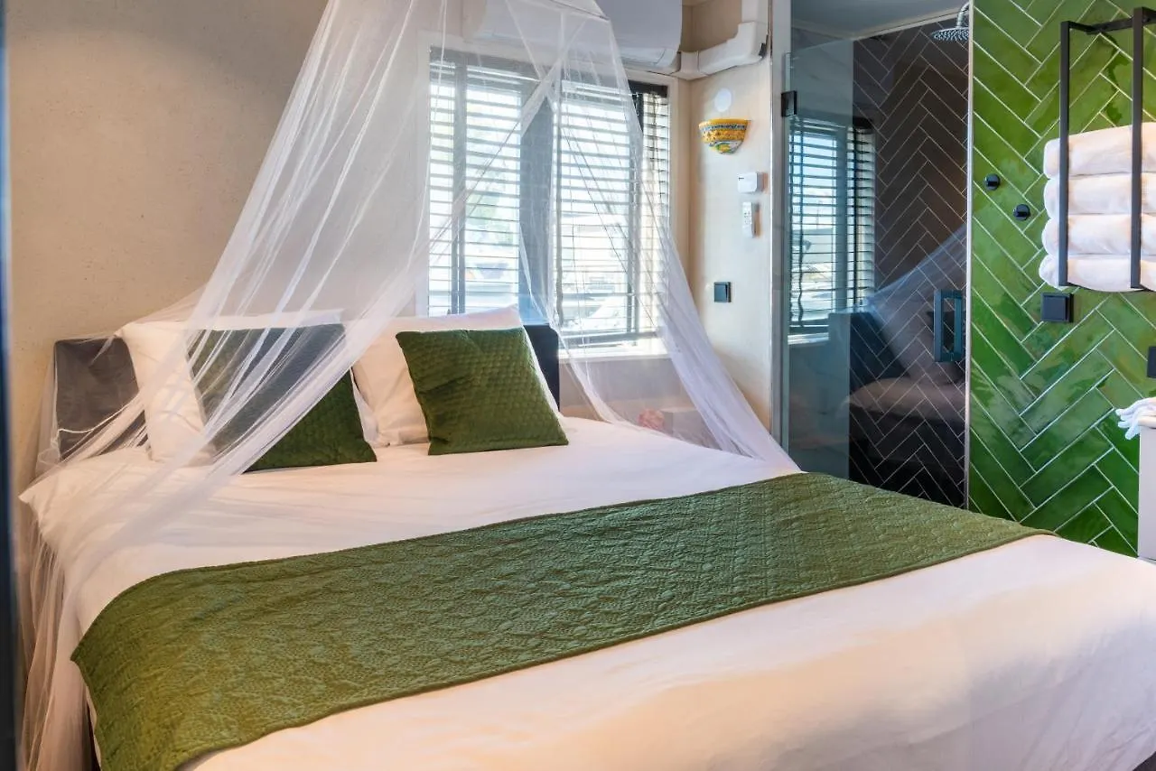 Rw-Aalsmeer,Waterloft Near Amsterdam And Schiphol Holiday home Aalsmeer