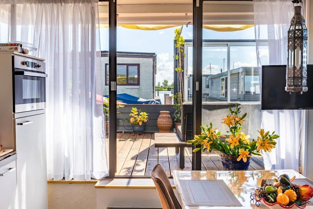 Holiday home Rw-Aalsmeer,Waterloft Near Amsterdam And Schiphol